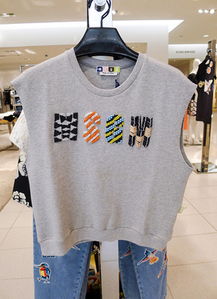 精選女裝品牌推薦 從快時尚到奢華，打造個性衣櫥