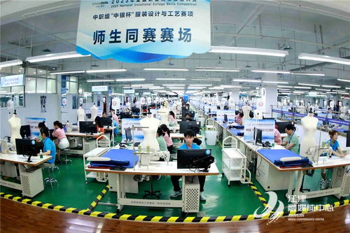 服裝設計與工藝賽項圓滿收官 重慶工商學校等代表隊榮膺一等獎，展現服裝服飾零售新銳力量